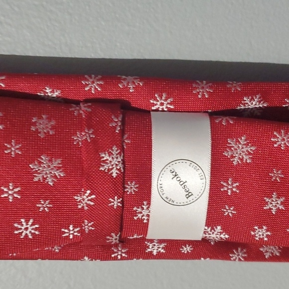 Bespoke accessory men's tie size one size holiday red snowflake snowflakes - Picture 5 of 11